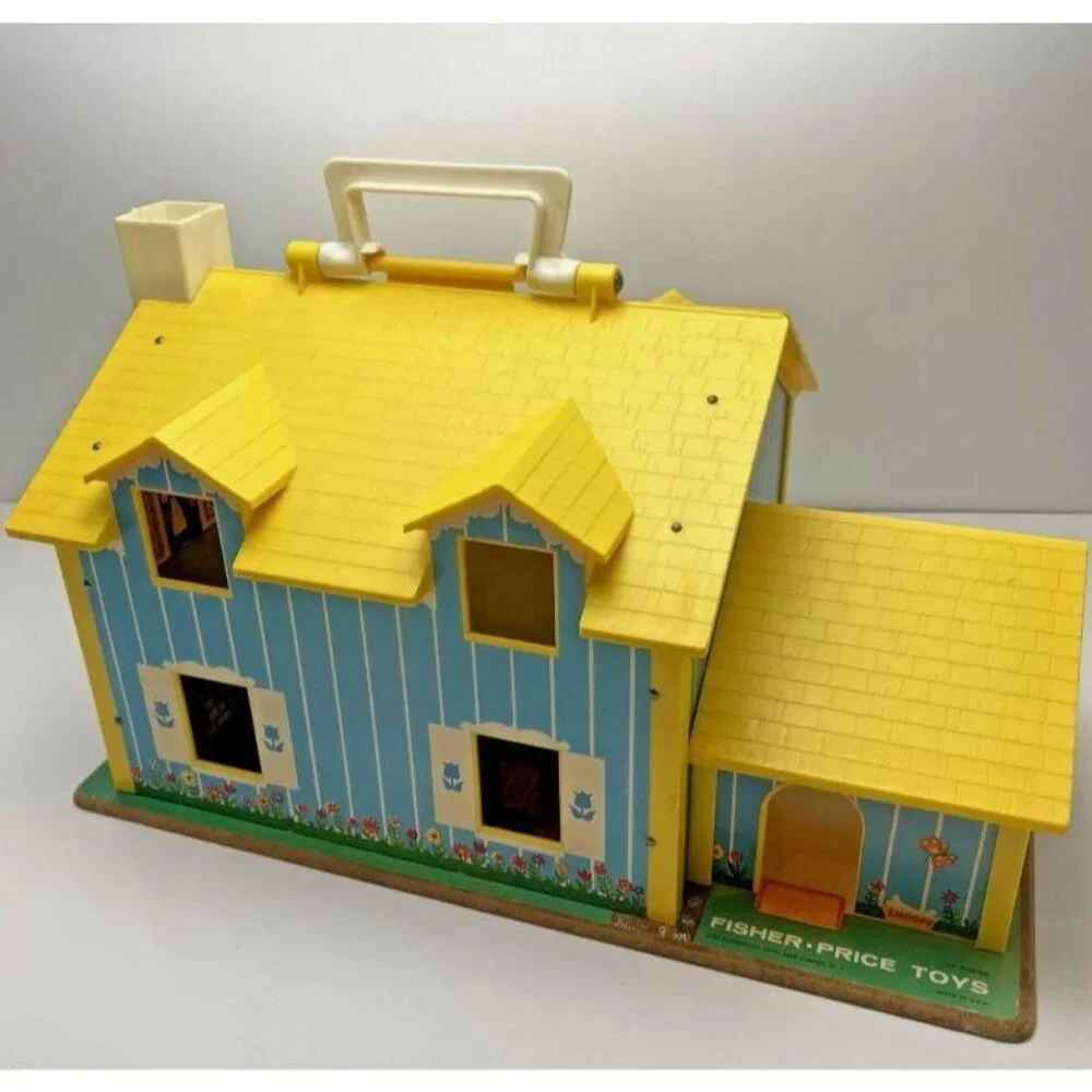 Vintage Fisher-Price Play Family House With Figures & Accessories - Picture 7 of 7